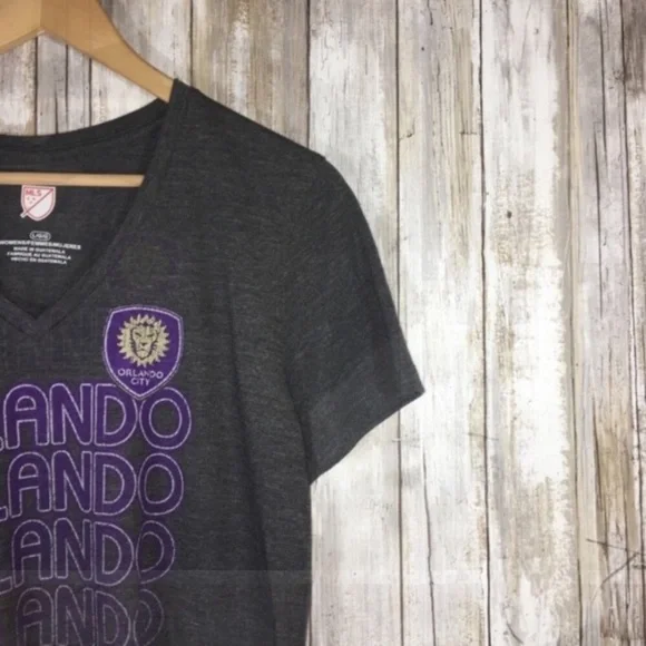 Orlando City SC MLS V Neck Graphic Tee Gray Purple Women’s Large Soccer Shirt - Picture 4 of 6